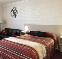 Goulburn Motor Inn - Internet Find