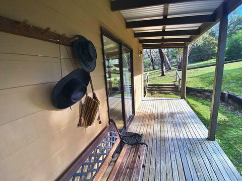 Grampians Retreat - Internet Find 0