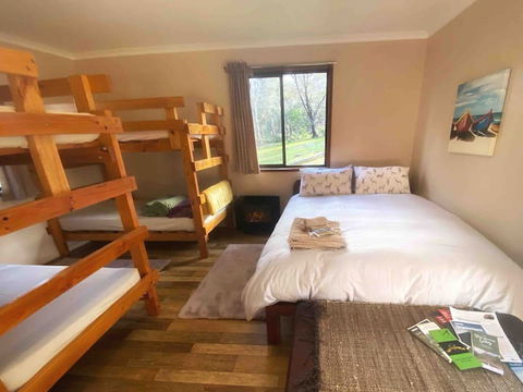 Grampians Retreat - Internet Find 2