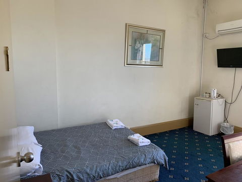 Great Western Hotel - Internet Find 2