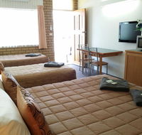 Guyra Motor Inn - Internet Find