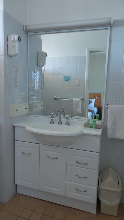Halfway Motel - Internet Find 3
