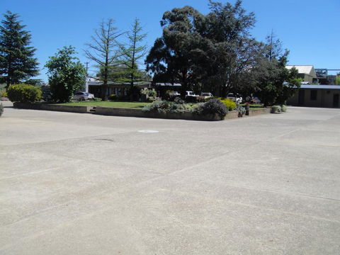 Hamilton Hume Motor Inn - Internet Find 0