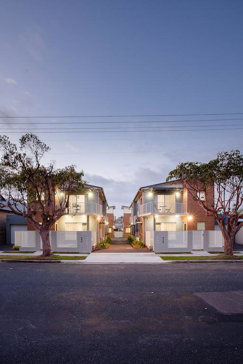 Hamilton On Everton - Internet Find 3