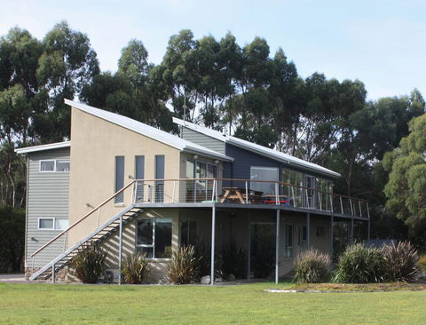 Harbour Lookout - Internet Find 0