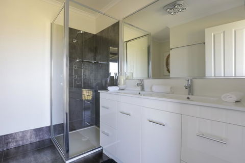 Harmans Lodge Private Rural Escape - Internet Find 3