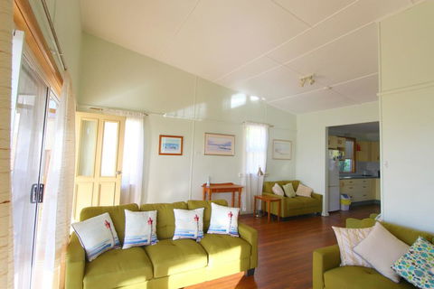 Hi View, 18 Dulconghi Street - Internet Find 3