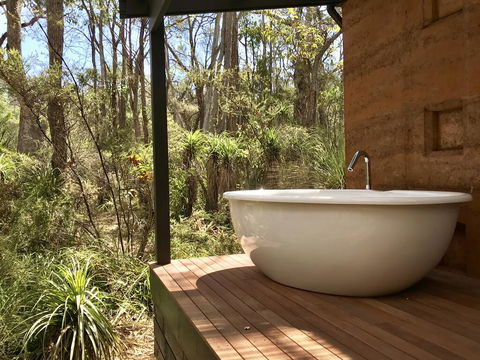 Hidden Valley Forest Retreat - Internet Find 0