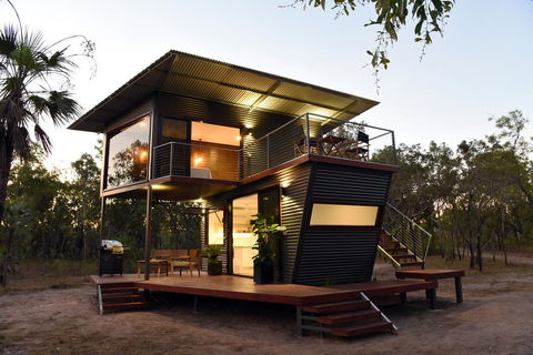 Hideaway Litchfield - Internet Find 0