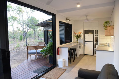 Hideaway Litchfield - Internet Find 1