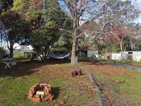 Hideaway Valley Farm - Internet Find 2