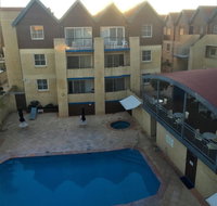 Hillarys Executive Apartment - Internet Find