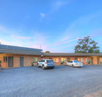 Hilldrop Motor Inn - Internet Find