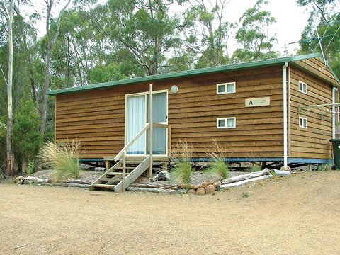 Hobart Bush Cabins - Internet Find 1