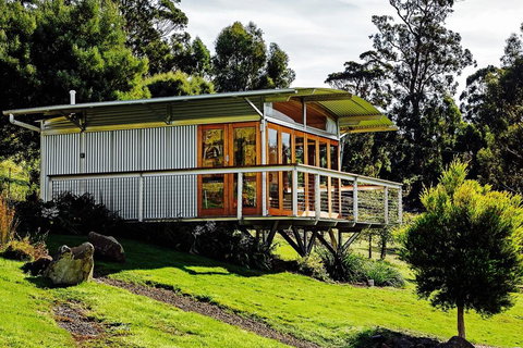 Hobart Hideaway Pods - Internet Find 0