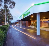 Holiday Inn Warwick Farm - Internet Find