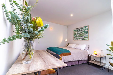 Homestay In The Heart Of Fitzroy - Walk To CBD - Internet Find 0