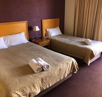 Horse  Jockey Hotel Motel - Internet Find