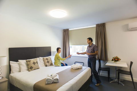 Hotel Gracelands - Internet Find 1