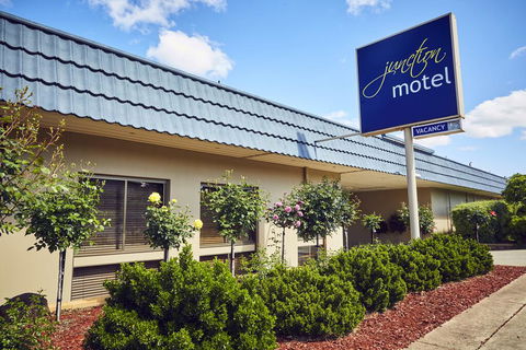 Junction Motel - Internet Find 2