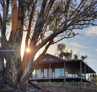 Kestrel Nest EcoHut - Internet Find