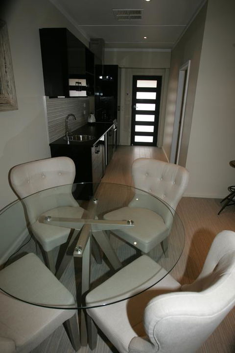 Kindred Lodge Apartments - Internet Find 0