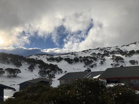 Knockshannoch Ski Lodge - Internet Find 3