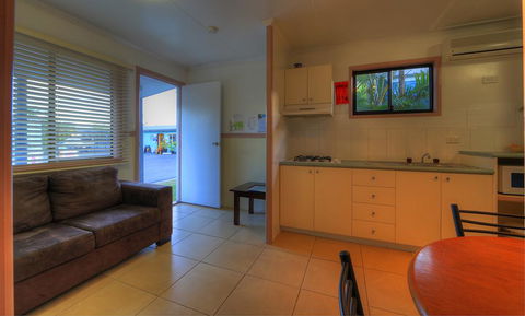 Kurrimine Beach Holiday Park - Internet Find 0