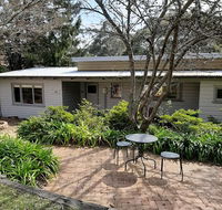 Leura Lodge at Mt Victoria - Internet Find
