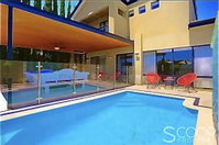 LUXURY VILLA W POOL  SPAS