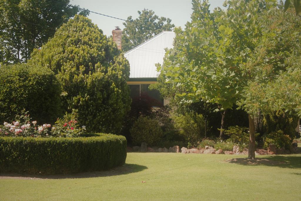 Nundubbermere QLD Internet Find