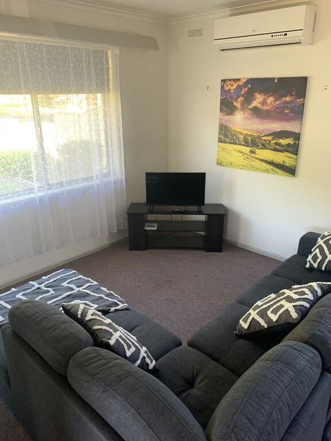 Maffra Short Stay-Thomson House - Internet Find 3