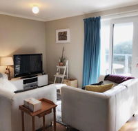Magic Beach Cottage - Internet Find