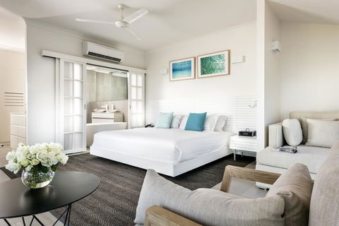 Mangrove Hotel - Internet Find 1