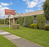 Manifold Motor Inn - Internet Find