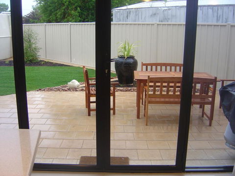 Merlot Verdelho Townhouses - Internet Find 2
