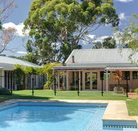Merricks North Retreat - country home on 5 acres - Internet Find