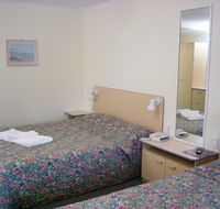 Mid Coast Motor Inn - Internet Find