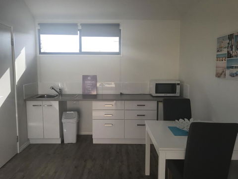Mindarie Beach Studio - Internet Find 2