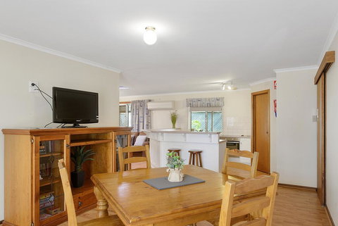 Moonta Bay Accommodation - Internet Find 2