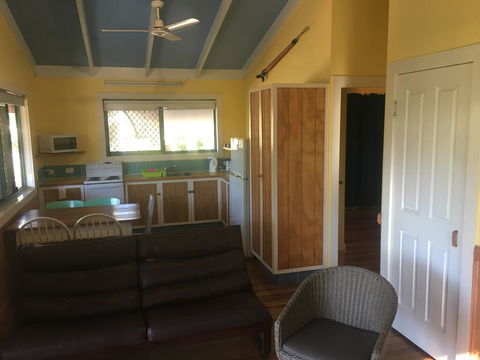 Moore Park Beach Huts - Internet Find 3