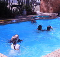 Moore Park Beach Motel - Internet Find
