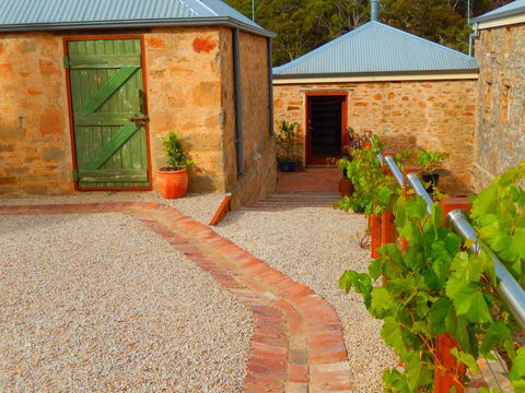 Morialta Barns - Internet Find 1