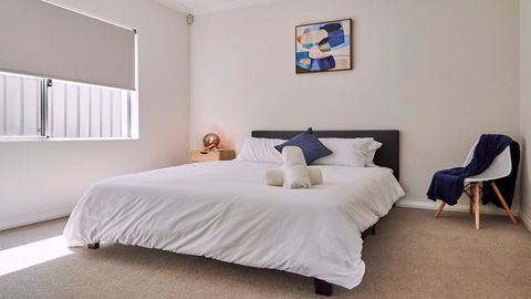 Murdoch Hospital & Uni - Netflix & WiFi - - Internet Find 3