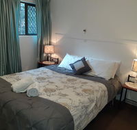Murray Gardens Cottages  Motel - Internet Find
