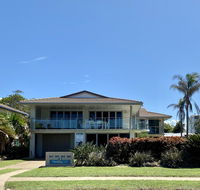 Nautilus Beachside Apartments - Internet Find