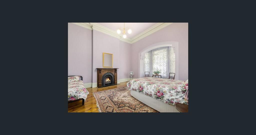 Ceramics Newport VIC Internet Find