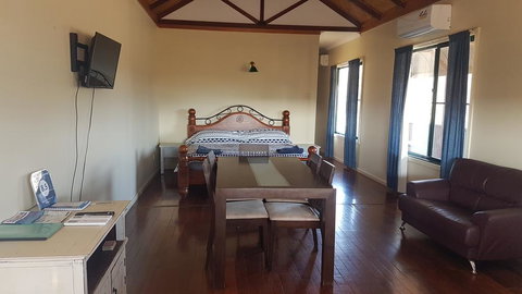 Northbrook Farmstay - Internet Find 1