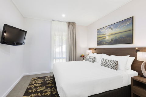 Oaks Cable Beach Resort - Internet Find 2