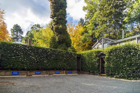 Observatory Cottages - Internet Find 3